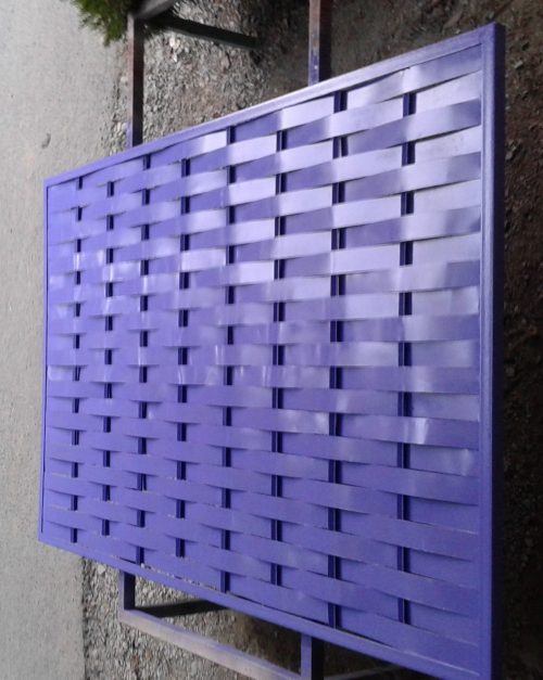 Iron strip knitted Parapet Wall Piece:3ft x 6ft Iron strip knitted Parapet Wall Piece:3ft x 6ft