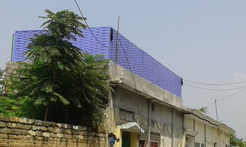 Iron strip knitted Parapet Wall Installed Iron strip knitted Parapet Wall Installed